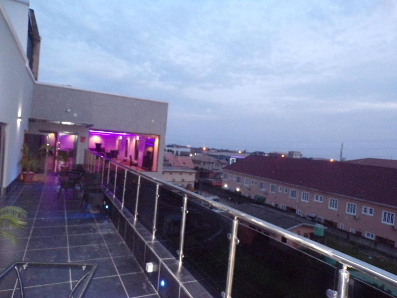 The Mayhill Lekki Exteriör bild