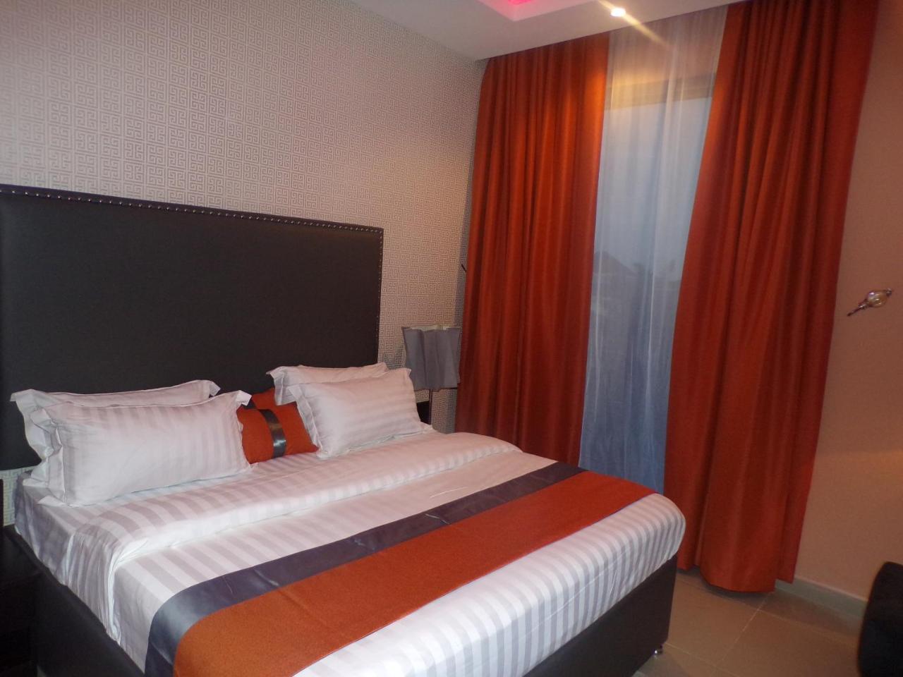 The Mayhill Lekki Exteriör bild