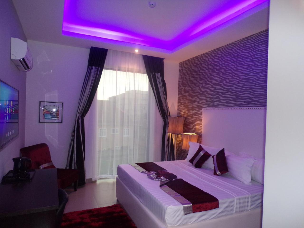 The Mayhill Lekki Exteriör bild