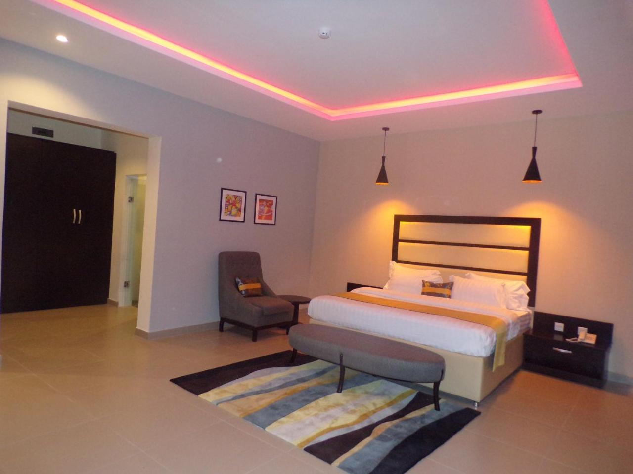 The Mayhill Lekki Exteriör bild